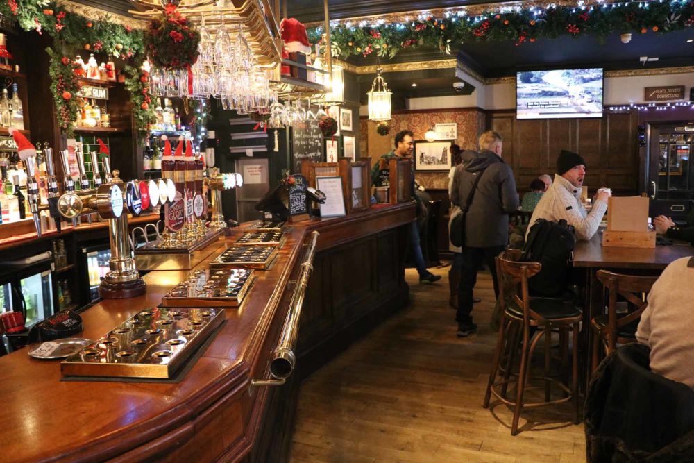 Bayswater Arms inside