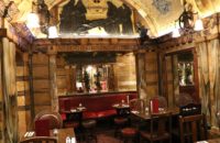 The Blackfriar pub inside