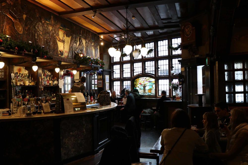 The Blackfriar pub inside