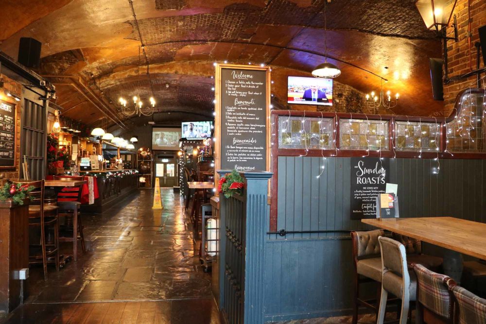 The Minories pub inside